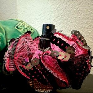 Betsey Johnson Too Too 1.0oz 30ml Eau De Parfum Spray Women Genuine RARE.